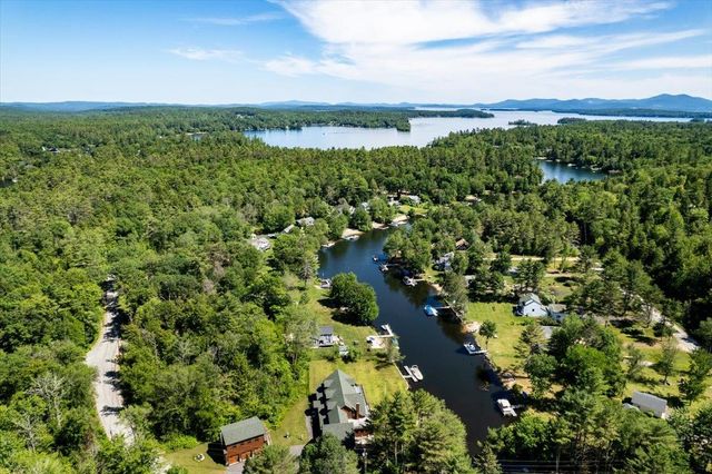 145 Hanson Drive, Moultonborough, NH 03254