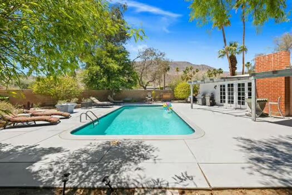 71836 San Gorgonio Road, Rancho Mirage, CA 92270