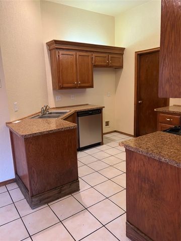 14516 S Hudson Avenue, Oklahoma City, OK 73170