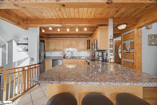 1113 Dickson Road, Campobello, SC 29322
