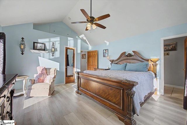 1113 Dickson Road, Campobello, SC 29322