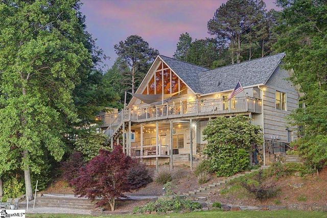 1113 Dickson Road, Campobello, SC 29322