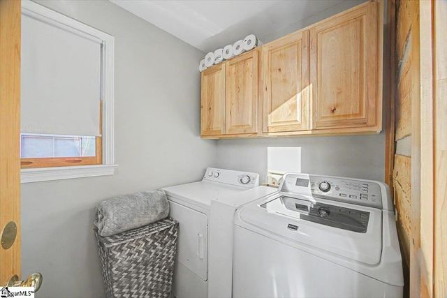 1113 Dickson Road, Campobello, SC 29322