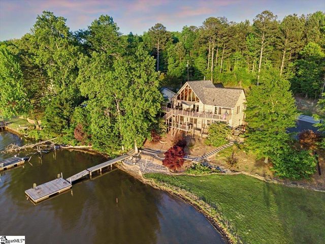 1113 Dickson Road, Campobello, SC 29322