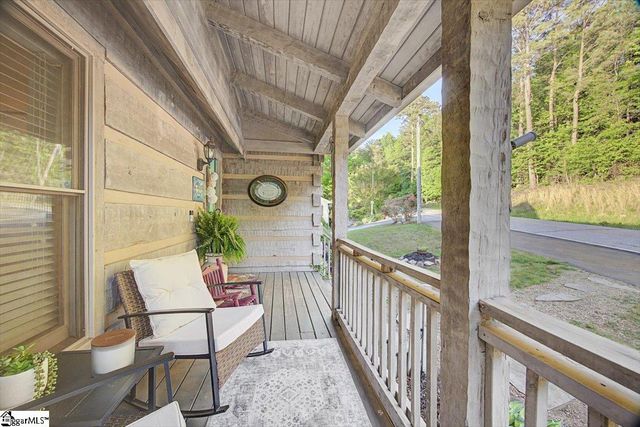 1113 Dickson Road, Campobello, SC 29322