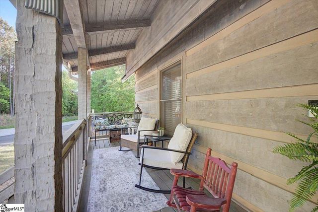 1113 Dickson Road, Campobello, SC 29322