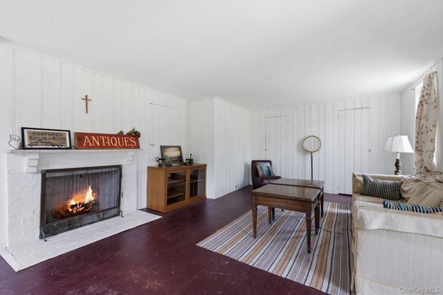 1680 N Sea Road, Southampton, NY 11968
