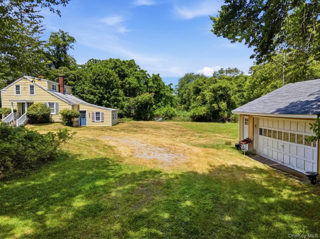 1680 N Sea Road, Southampton, NY 11968
