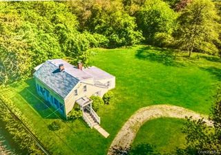 1680 N Sea Road, Southampton, NY 11968