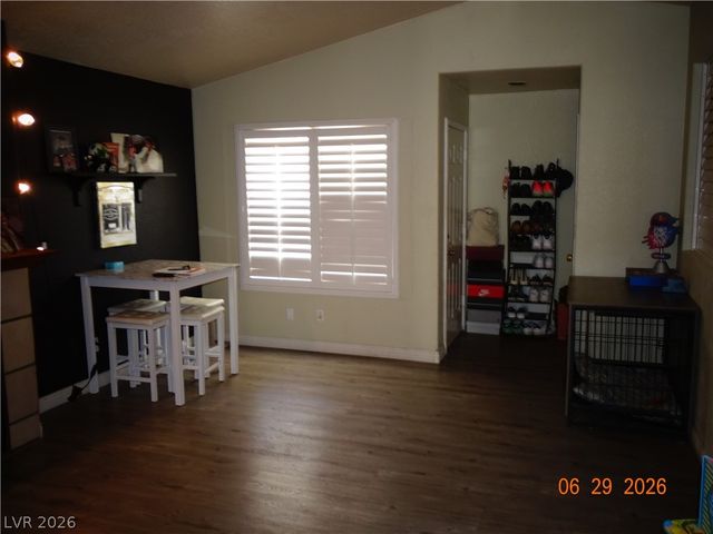 5424 Geneive Lane 105, Las Vegas, NV 89108