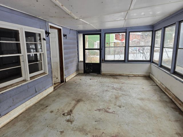 309 Roxbury ST, Clifton Forge, VA 24422