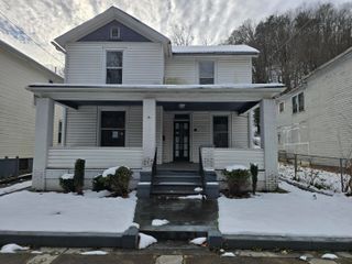 309 Roxbury ST, Clifton Forge, VA 24422