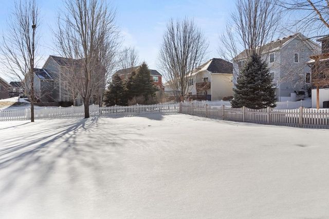 30 Founders Green, Hudson, WI 54016