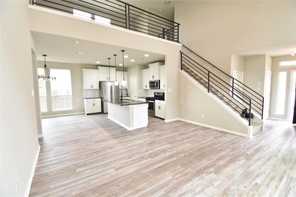 12008 Corsicana TRL 22, Manor, TX 78653