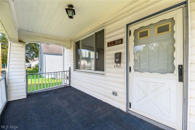 1480 Huguelet Street, Akron, OH 44305