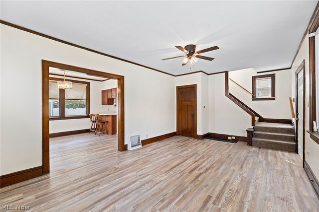 1480 Huguelet Street, Akron, OH 44305