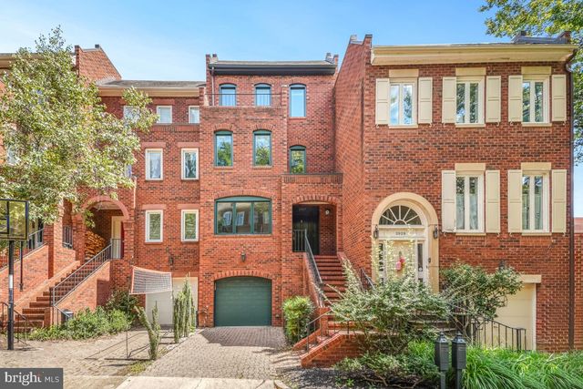 3927 GEORGETOWN CT NW, Washington, DC 20007