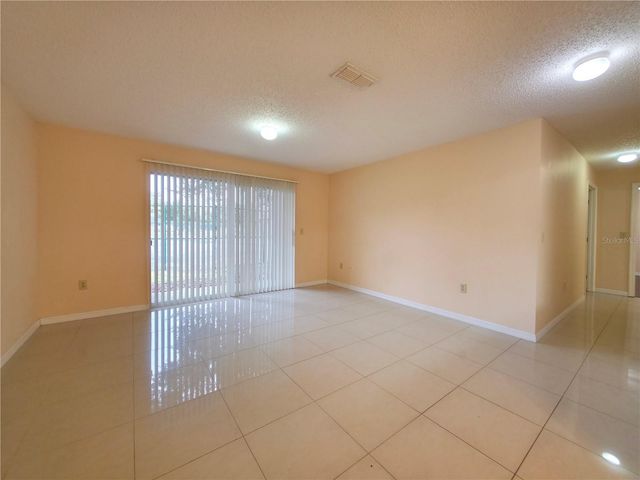 3705 SW 27TH STREET 914, Gainesville, FL 32608