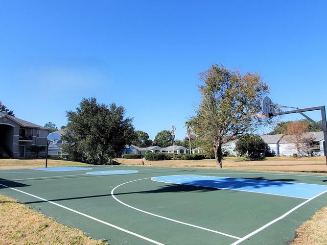 3705 SW 27TH STREET 914, Gainesville, FL 32608