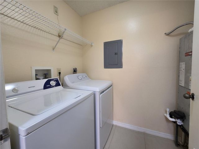 3705 SW 27TH STREET 914, Gainesville, FL 32608