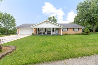 20 Bristol Drive, Centerville, OH 45458