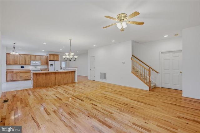 309 BROOKLINE DR, Charles Town, WV 25414