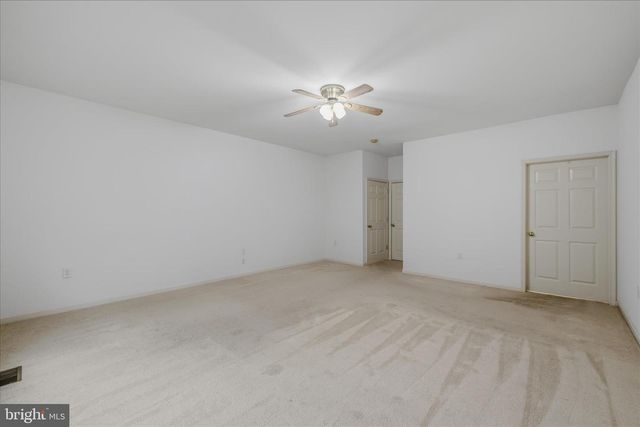 309 BROOKLINE DR, Charles Town, WV 25414