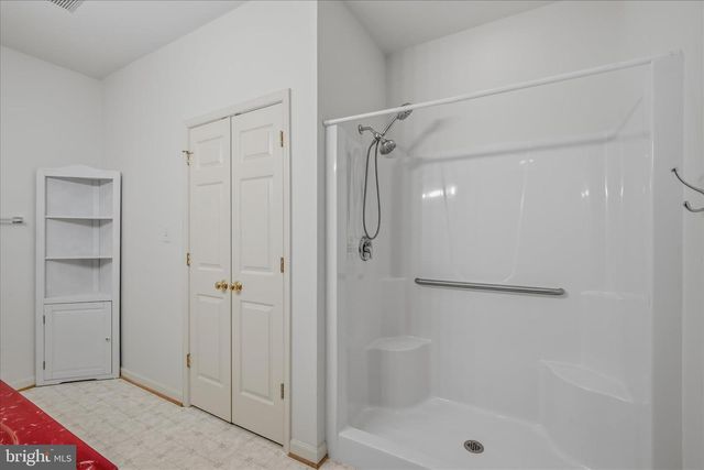 309 BROOKLINE DR, Charles Town, WV 25414