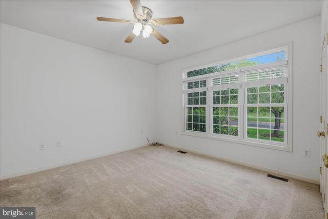 309 BROOKLINE DR, Charles Town, WV 25414