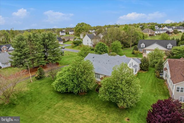 309 BROOKLINE DR, Charles Town, WV 25414