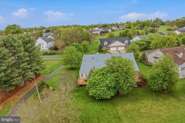 309 BROOKLINE DR, Charles Town, WV 25414