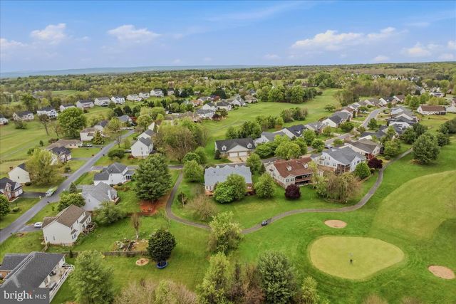 309 BROOKLINE DR, Charles Town, WV 25414