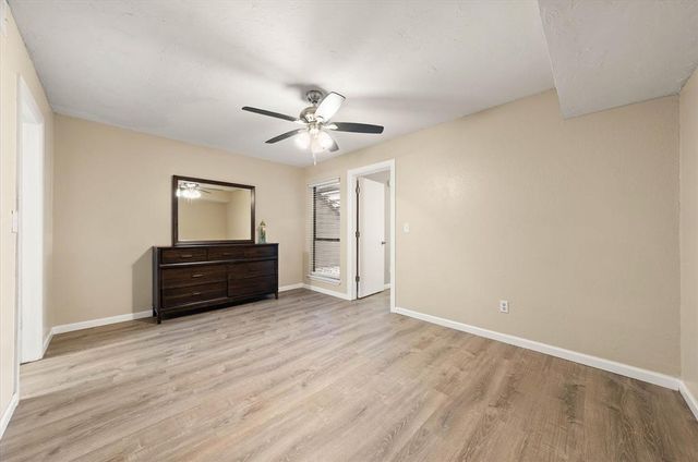 11510 N May Avenue B107, Oklahoma City, OK 73120