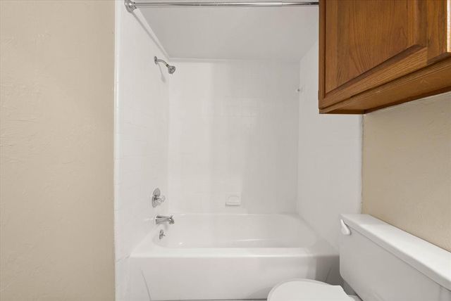 11510 N May Avenue B107, Oklahoma City, OK 73120