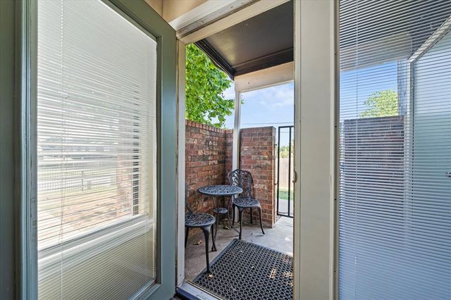 11510 N May Avenue B107, Oklahoma City, OK 73120