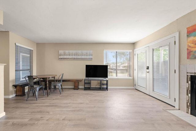 11510 N May Avenue B107, Oklahoma City, OK 73120