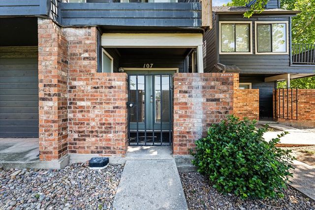 11510 N May Avenue B107, Oklahoma City, OK 73120