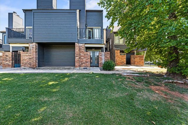 11510 N May Avenue B107, Oklahoma City, OK 73120