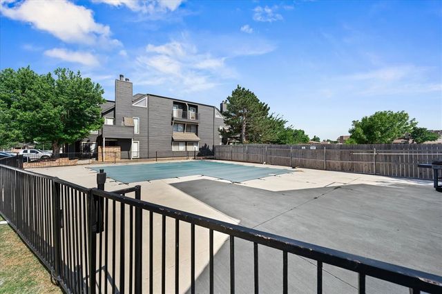 11510 N May Avenue B107, Oklahoma City, OK 73120
