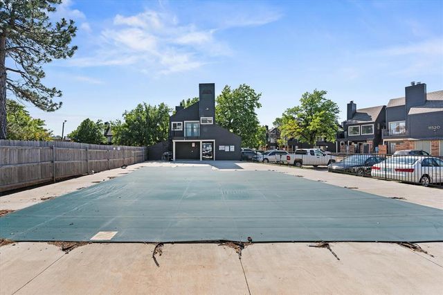 11510 N May Avenue B107, Oklahoma City, OK 73120