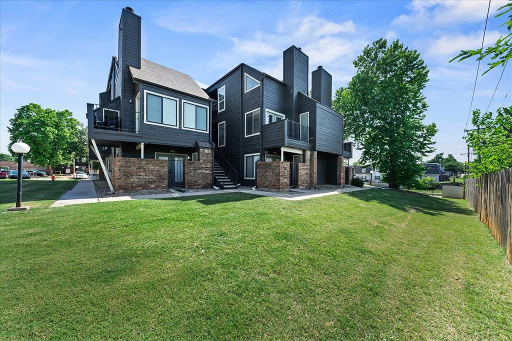 11510 N May Avenue B107, Oklahoma City, OK 73120