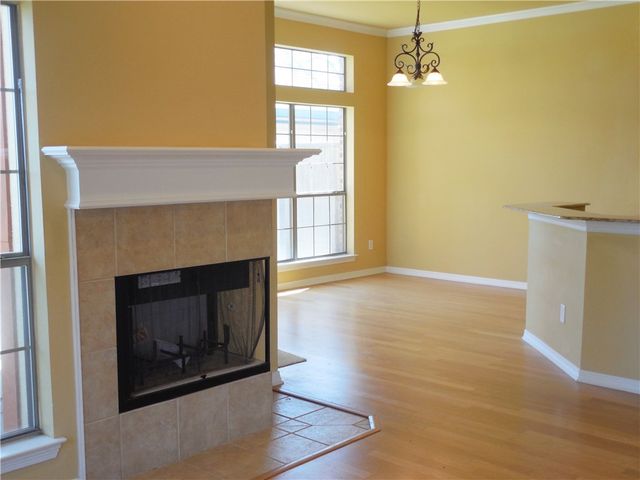 504 Phillip Drive, Cedar Hill, TX 75104