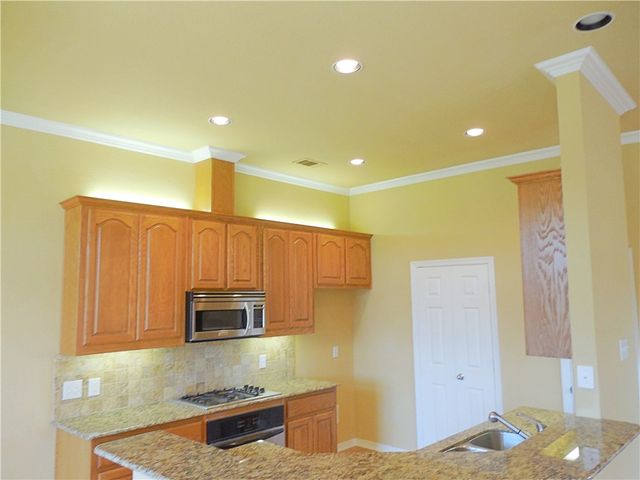 504 Phillip Drive, Cedar Hill, TX 75104