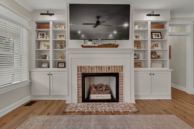 3255 Harris Cir, Palmyra, TN 37142