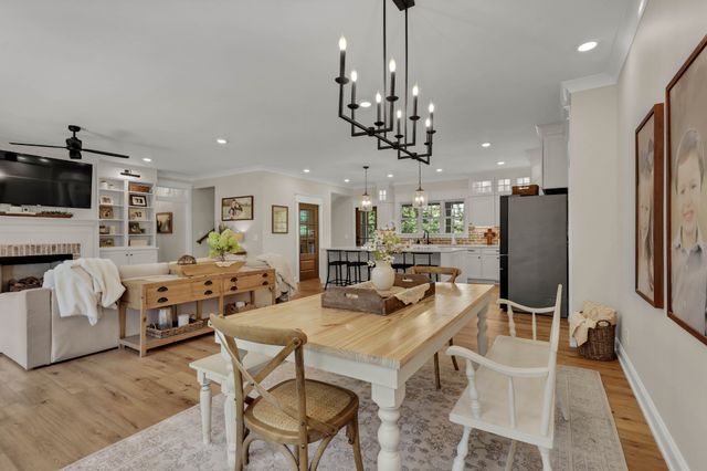 3255 Harris Cir, Palmyra, TN 37142