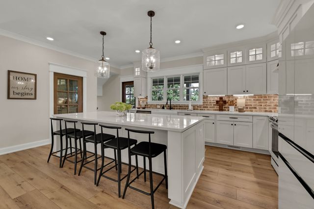 3255 Harris Cir, Palmyra, TN 37142