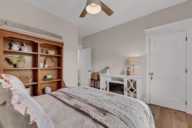 3255 Harris Cir, Palmyra, TN 37142