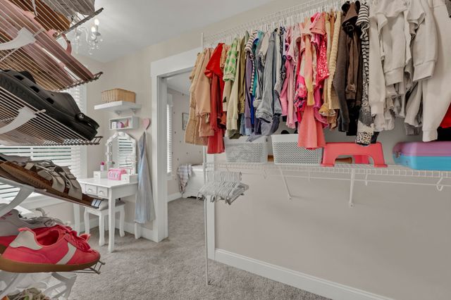 3255 Harris Cir, Palmyra, TN 37142