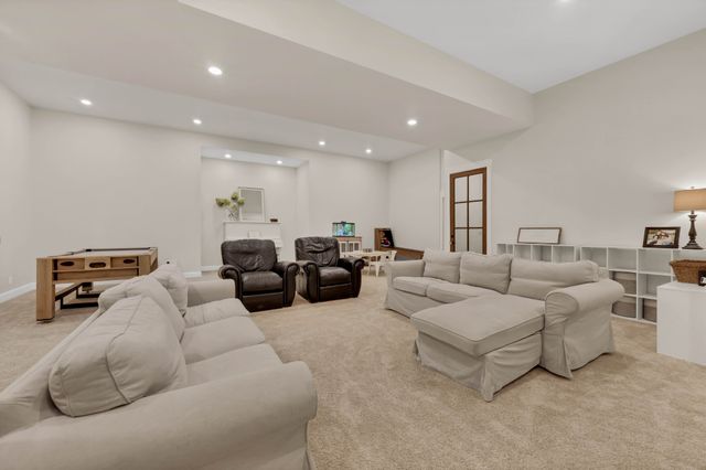 3255 Harris Cir, Palmyra, TN 37142