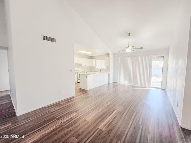 7027 W CHERRY HILLS Drive, Peoria, AZ 85345